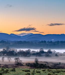 https://commons.wikimedia.org/wiki/File:Sunset_in_The_Trossachs,_Scotland.jpg (CCA-SA 4.0 licence)